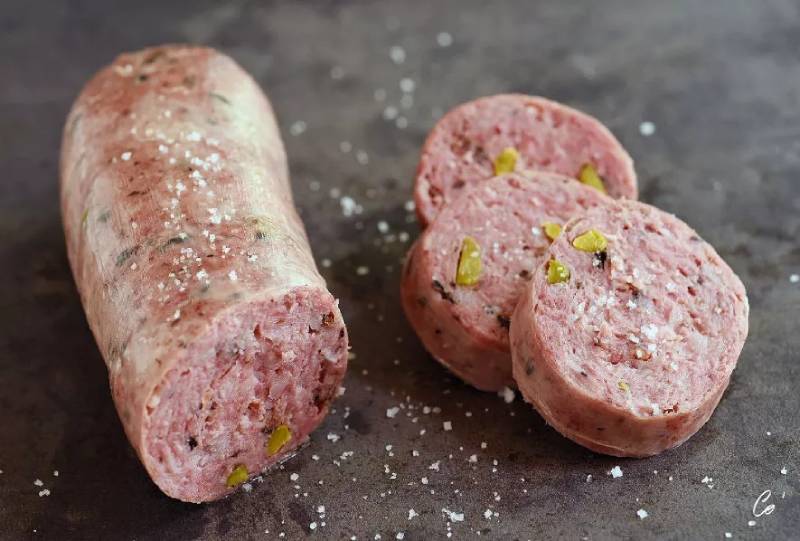 saucisson à cuire