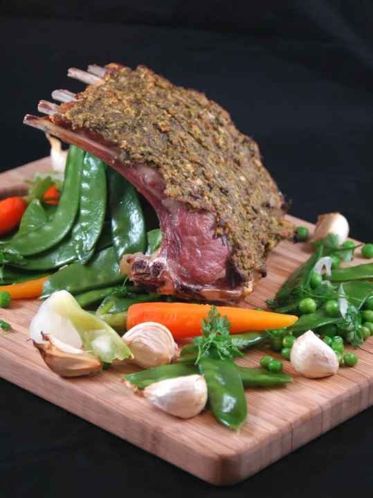Carré d'agneau aux herbes
