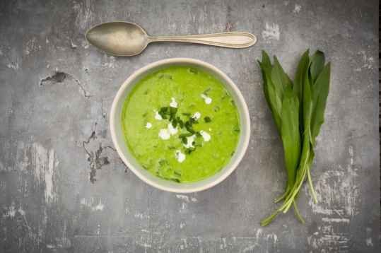 Soupe à l'ail d'ours