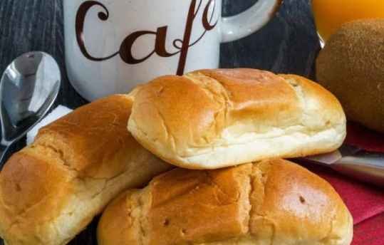 Petits pains au lait fermenté