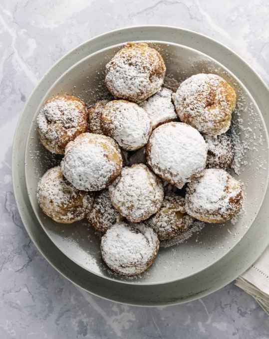 Beignets aux pommes et au rhum