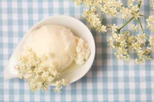 Glace au sureau
