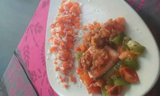 Filet de saumon et son duo kiwi-orange