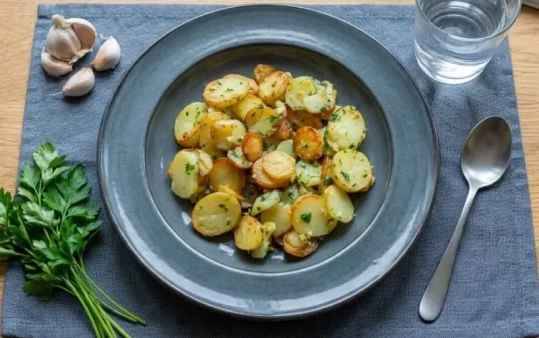Pommes de terre sarladaises dorées à la perfection