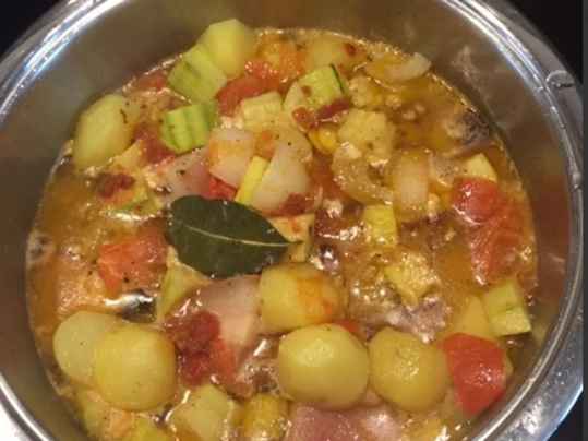 Ragoût d'été Petit salé Normand et ses légumes primeurs