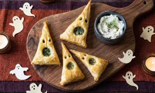 Feuilletés fantômes au chèvre pour Halloween