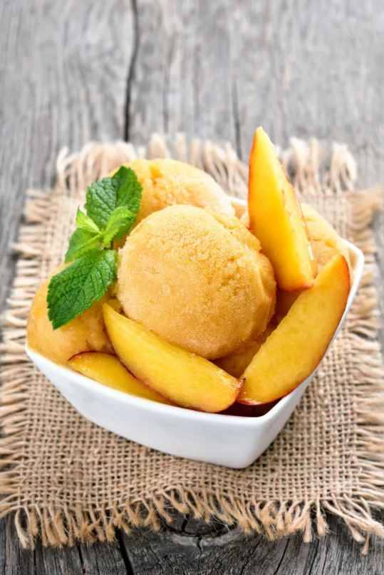 Sorbet aux pêches ultra simple