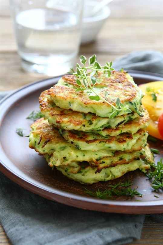 Beignets de courgettes à l'ail et au persil