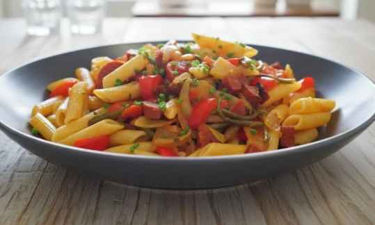 Pâtes au chorizo, poivron et salicorne