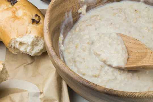 Soupe aux flocons d'avoine facile et rapide
