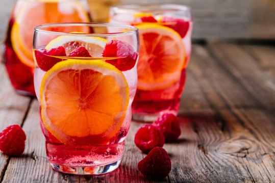 Cocktail tout rose (sans alcool)
