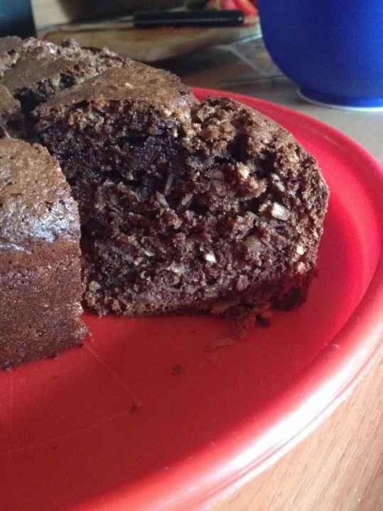 Gâteau amandes, noix et chocolat