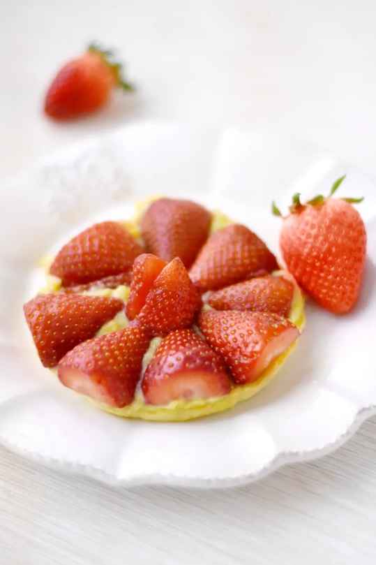 Tartelette aux fraises et rhubarb'curd