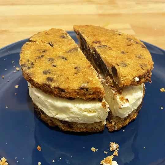 Ice Cream Sandwich