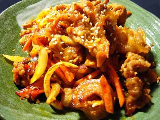 Dwaeji Bulgogi (barbecue de porc coréen)