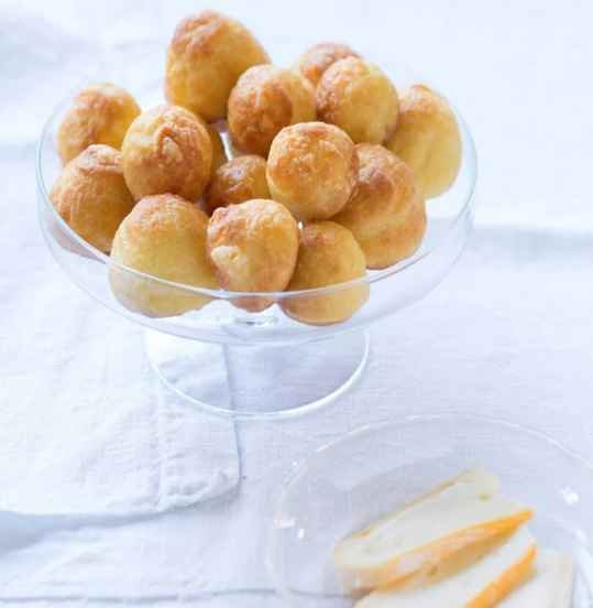 Gougères au Reblochon