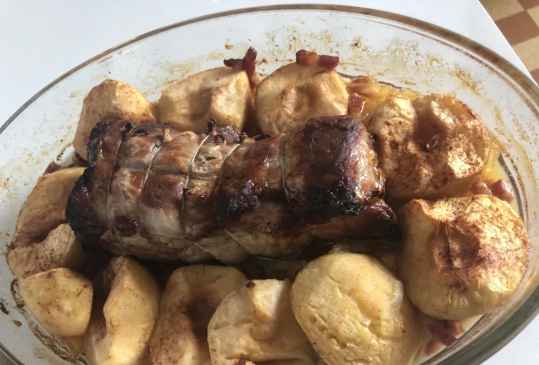 Rôti de porc aux pommes