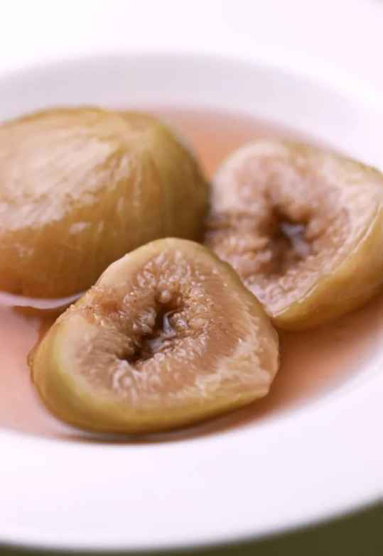 Figues confites au vin rouge au Monsieur Cuisine