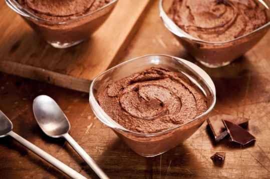 Mousse au chocolat sans grumeaux