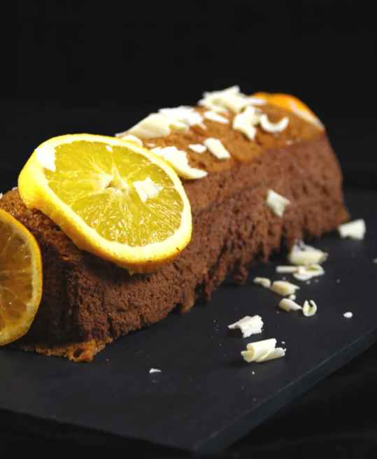 Terrine de pain d'épices au chocolat et à l'orange