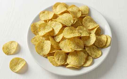 Chips de Pommes de Terre légères au micro onde