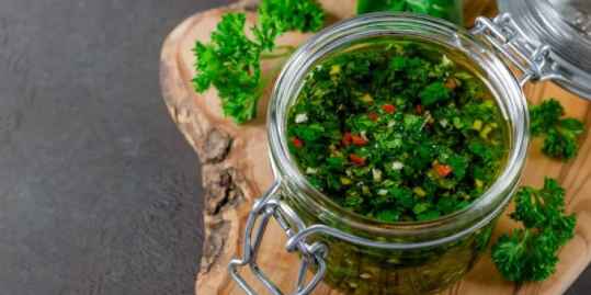 Sauce et marinade façon Chimichurri