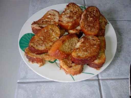 Pain perdu à la cannelle et aux spéculoos