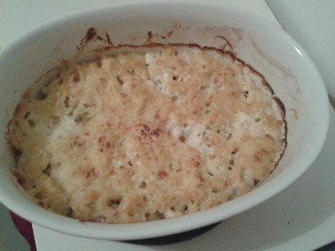 Gratin de macaronis au chèvre et jambon de montagne