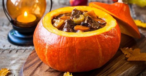 Ragoût aux châtaignes en coque de potiron