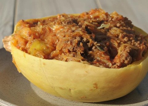 Courge spaghetti à la viande hachée