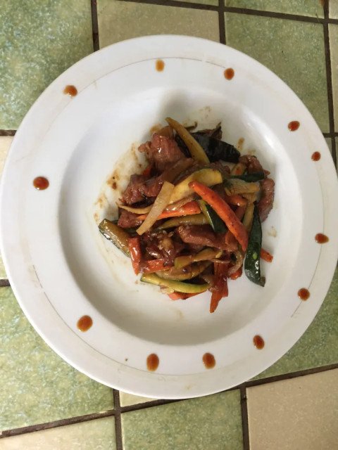 Sauté de porc à la courgette et à la carotte