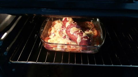 Saucisse morteau gratinée à la tomate