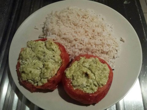 tomates farcies chèvre et pesto