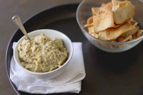 Caviar d'artichauts au basilic au companion