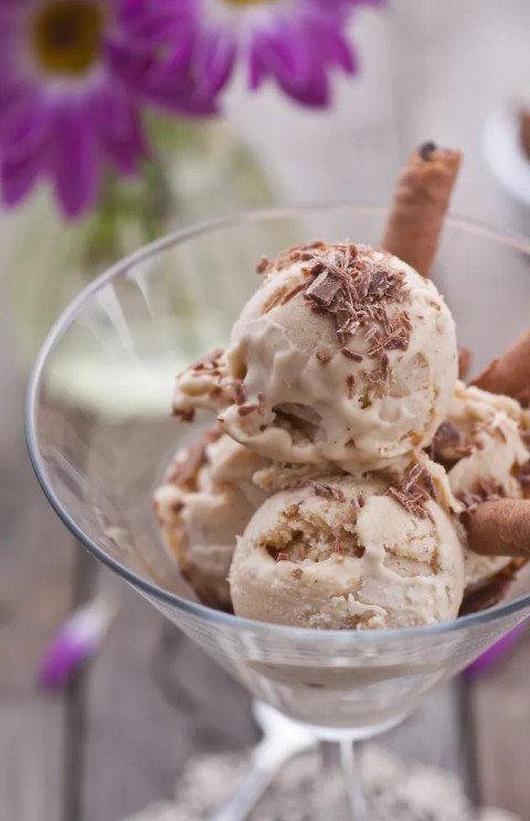 Glace au chocolat blanc (sans sorbetière)