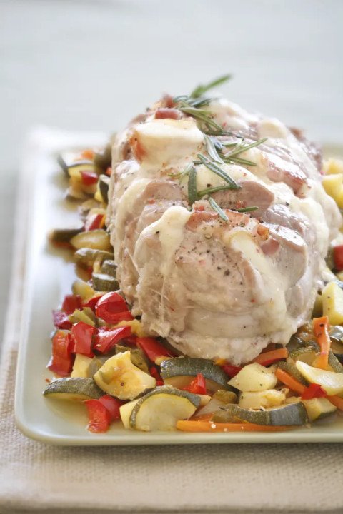 Rôti de veau farci à l'italienne