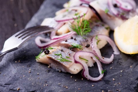 Harengs au vinaigre ( rollmops )