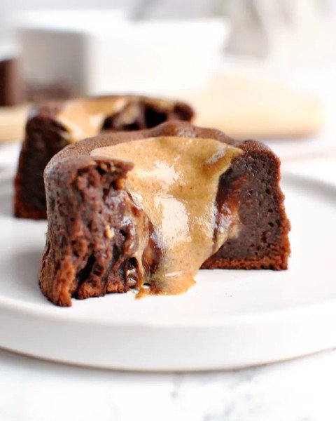 Mi-cuit chocolat, coeur coulant au praliné