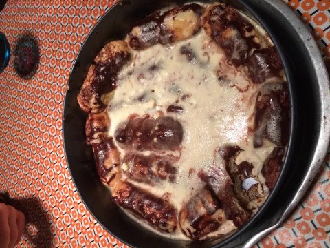 Tiramisu sans café et avec boudoirs nappés de chocolat fondu