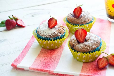 Muffins aux fraises (sans beurre, sans lait)
