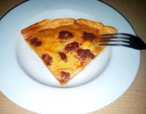 Tarte à la merguez et à la Vache Qui Rit