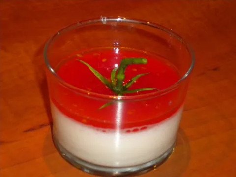 Panna cotta mozzarella et confiture de tomate