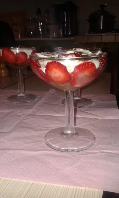 Verrines fraises et pain d'épices