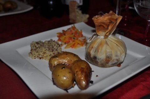 Aumonières de confit de canard aux pommes