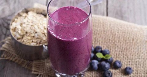 Smoothie aux myrtilles