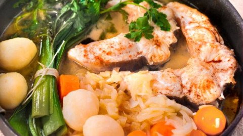 Ragoût de congre au vin blanc