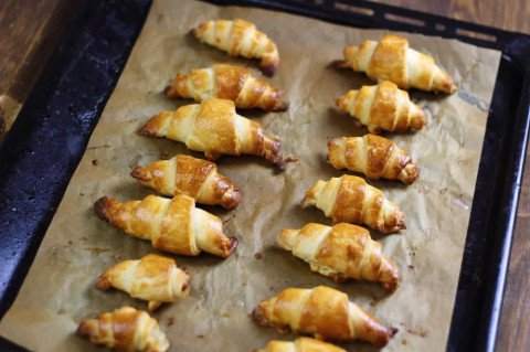 Croissant à la mousse de jambon