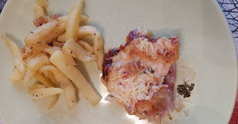 Escalopes de poulet gratinées à l'oignon