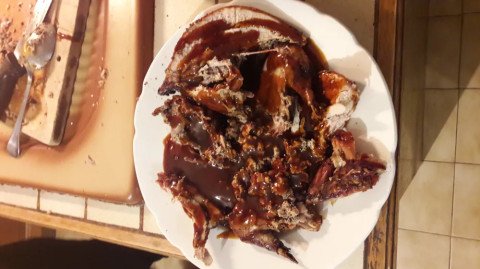 Poule faisane aux truffes et mousse de foie gras