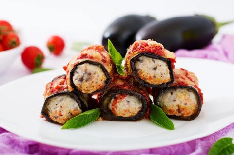 Involtini di melanzane (aubergines)